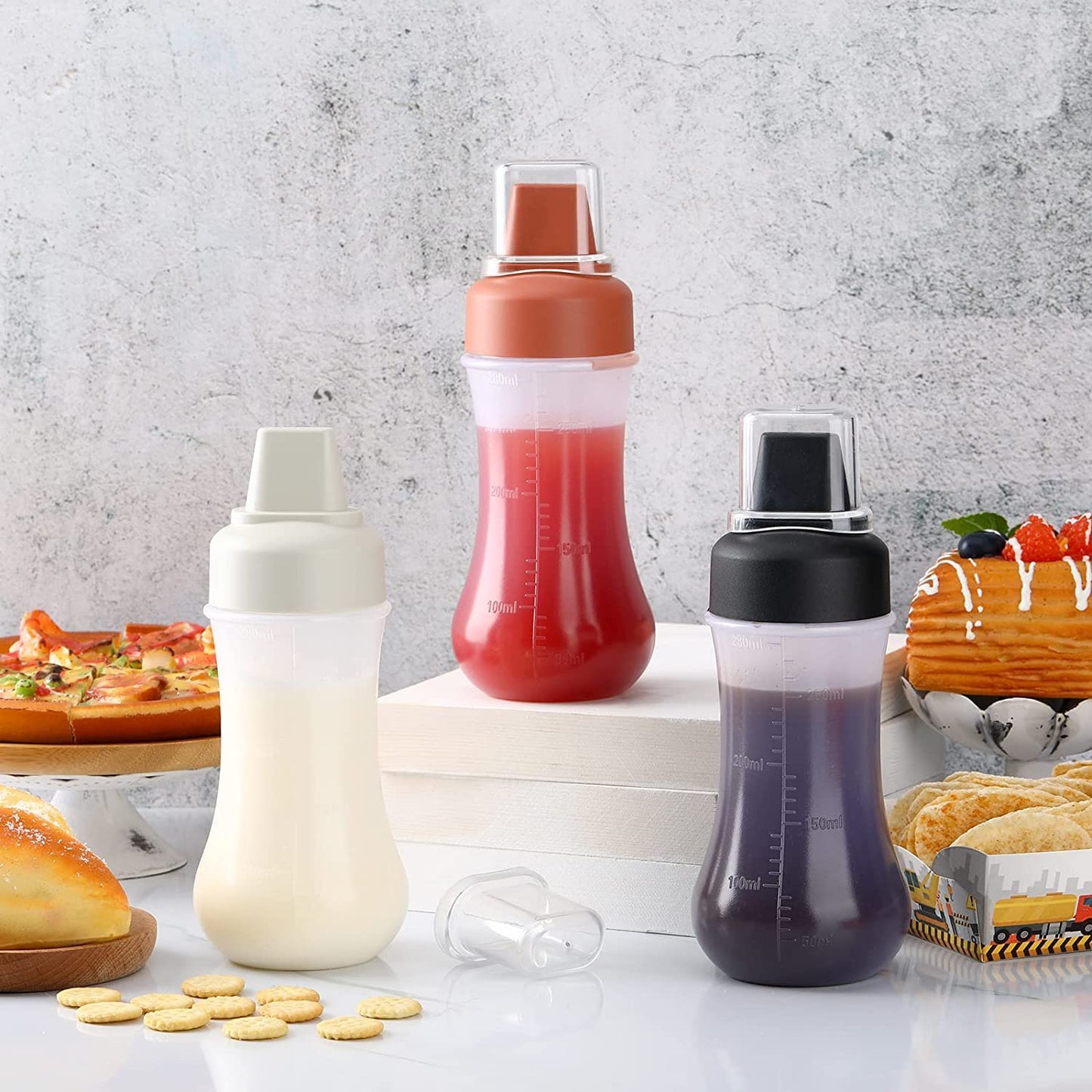 5 hole squeeze bottle